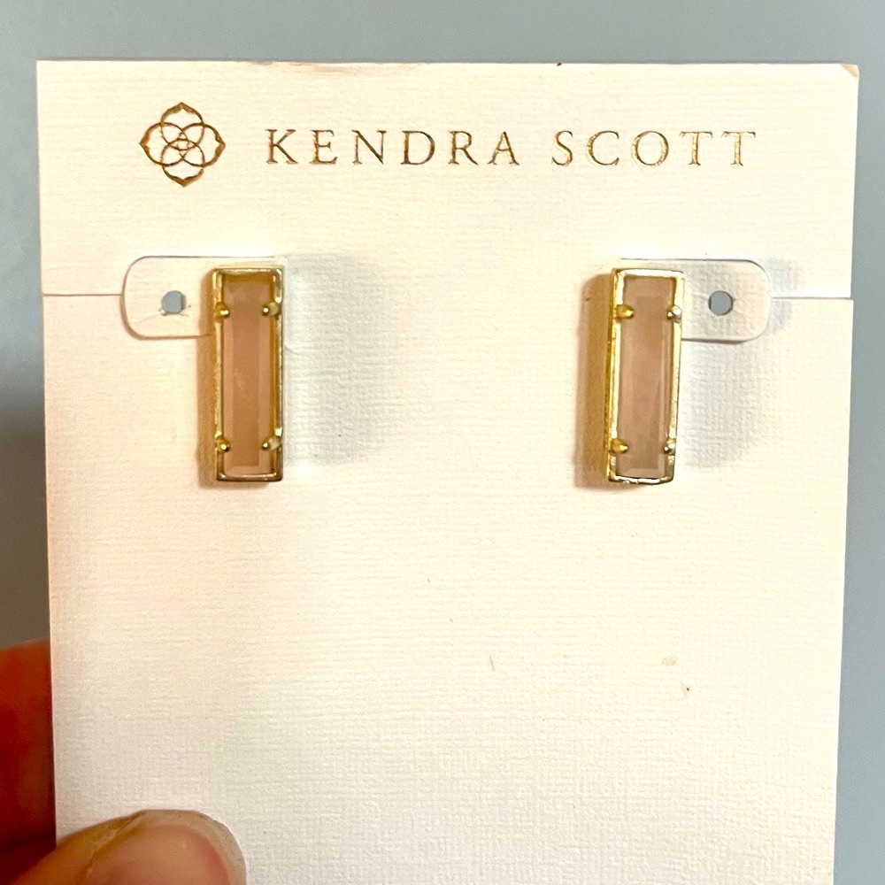 Kendra Scott Lady Stud Earrings Silver Plated Rose Stone